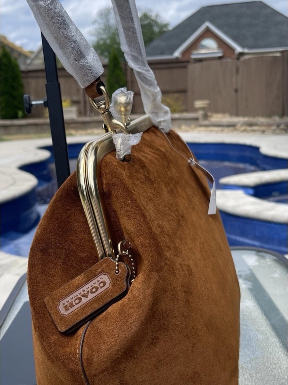 Coach Suede Kisslock Frame 27 Bag NWT Medium Sz lovely color Warm Brown gift box - Picture 8 of 16